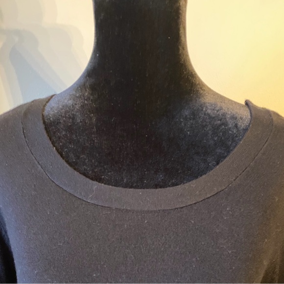 Evolution by Cyrus Long Sleeve Round Neck Light Sweater - Picture 2 of 7